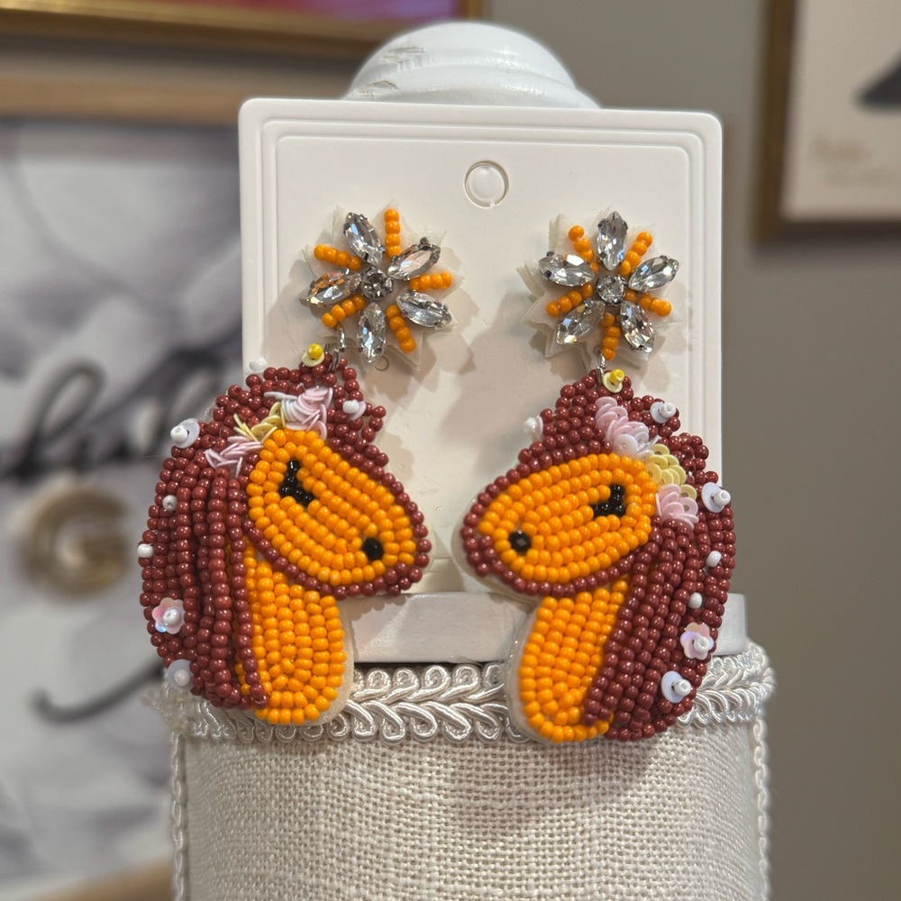 5 for $30 NWOT! BOUTIQUE Beaded Derby Horse Earrings